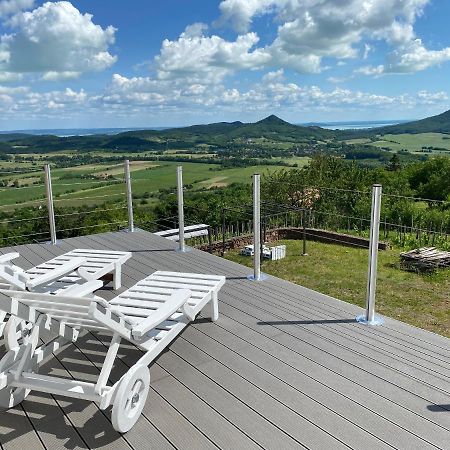 Chateau Segesdi Borapartman Gyulakeszi Dış mekan fotoğraf